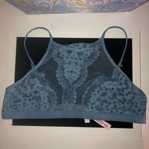 Victoria’s Secret lace bralette NWT